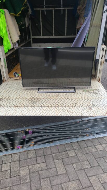 Panasonic（パナソニック）43型液晶テレビ TH-43CS650 2015年製