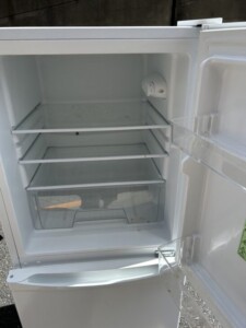 IRIS OHYAMA(アイリスオーヤマ)142L 2ドア冷蔵庫 IRSD-14A-W 2020年製