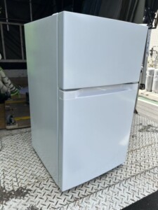 IRIS OHYAMA(アイリスオーヤマ)87L 2ドア冷蔵庫 PRC-B092D 2023年製