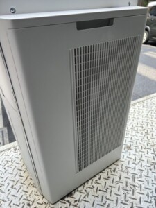 SHARP(シャープ)加湿空気清浄機 KI-PX100-W 2022年製