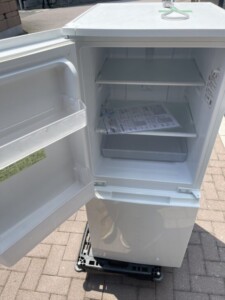 SHARP(シャープ)152L 2ドア冷蔵庫 SJ-D15G-W 2020年製