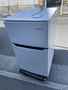 Hisense(ハイセンス)93L 2ドア冷蔵庫 HR-B95A 2020年製