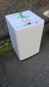 Hisense(ハイセンス)5.5キロ 全自動洗濯機 HW-T55D 2020年製