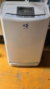 DAIKIN(ダイキン)除加湿ストリーマ空気清浄機 MCZ70P-W 2013年製