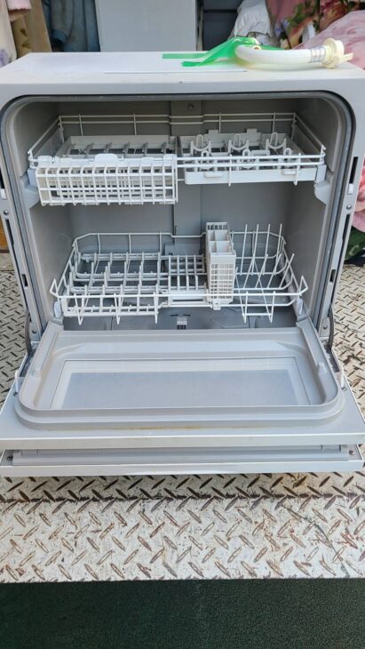 大阪府枚方市】にパナソニックの食器洗い乾燥機 NP-TH3-W をご案内
