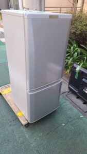 MITSUBISHI(三菱) 2ドア冷蔵庫 MR-P15E-S1 2020年製