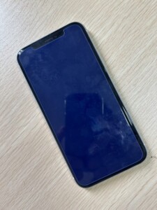 Apple(アップル)iPhoneX A1902 (MQAY2J/A) ホワイト 64GB