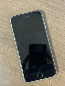 Apple(アップル)iPhone6s A1586 64GB