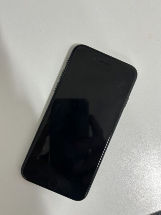 中古美品】iPhoneSE 第3世代 128GB ブラックを三鷹市にて（高価