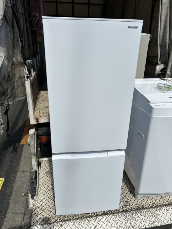 SHARP冷蔵庫2015年製造TOSHIBA洗濯機6キロ配送相談 TOSHIBA（東芝）5ドア冷凍冷蔵庫やSHARP（シャープ）全自動洗濯機など