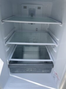 MITSUBISHI(三菱) 2ドア冷蔵庫 MR-P15F-W 2020年製