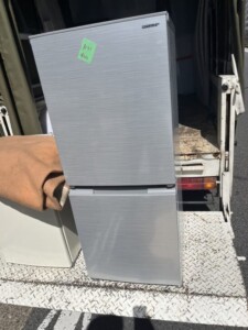 SHARP(シャープ) 2ドア冷蔵庫 SJ-D15G-S 2021年製