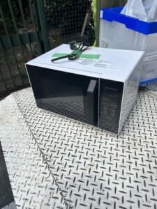 COMFEE(コンフィー)オーブンレンジ CFM-BA161 2021年製