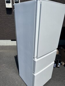 MITSUBISHI(三菱) 3ドア冷蔵庫 MR-C33F-W 2021年製