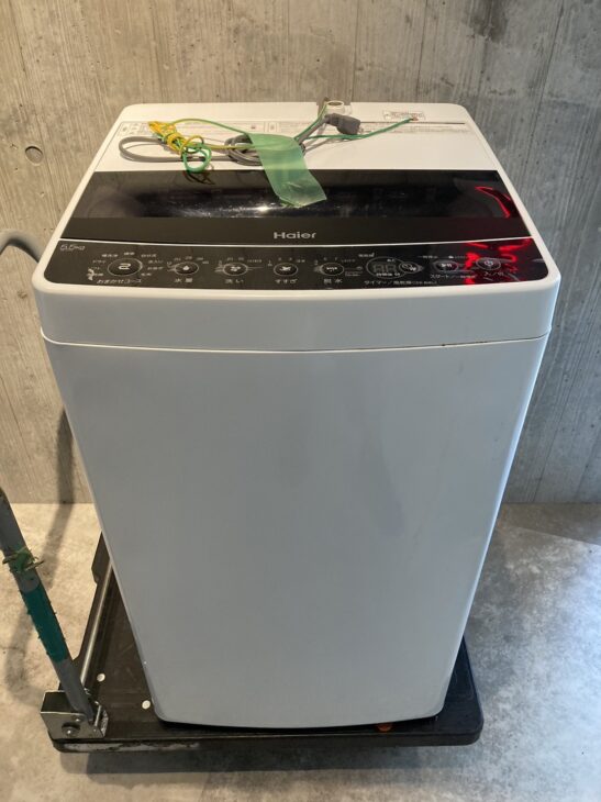 Haier（ハイアール）5.5㎏ 全自動洗濯機 JW-C55D 2019年製