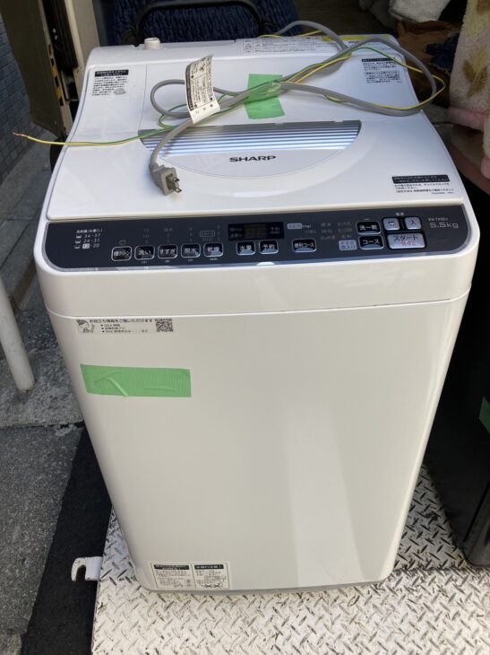 乾燥機能付き洗濯機（シャープ ES-TX5DJ-W）西東京市へ出張でした 
