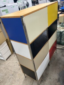 チャールズ&レイ・イームズ ESU420 ストレージユニット