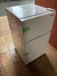 IRIS OHYAMA(アイリスオーヤマ)90L 2ドア冷蔵庫 IRGD-9A-W 2022年製