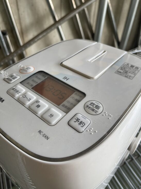 2021年製 東芝 TOSHIBA IH炊飯ジャー RC-5XN 0.54L ホワイト 白 3合