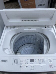 YAMADA(ヤマダ)4.5㎏ 全自動洗濯機 YWM-T45H1 2022年製