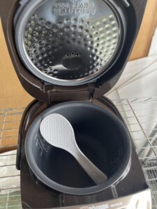 ZOJIRUSHI(象印)IH炊飯ジャー NW-VC10 2022年製