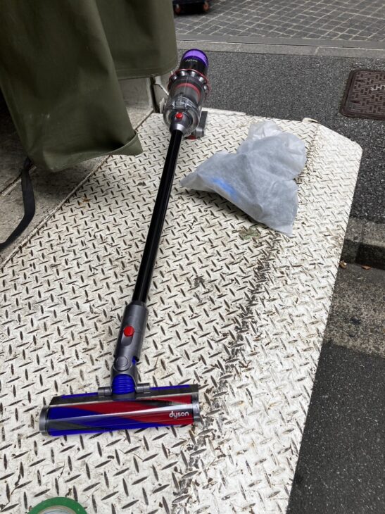 dyson（ダイソン）コードレス掃除機 SV18 Digital Slim