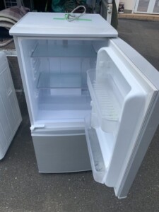 SHARP(シャープ) 2ドア冷蔵庫 SJ-D14D-S 2018年製