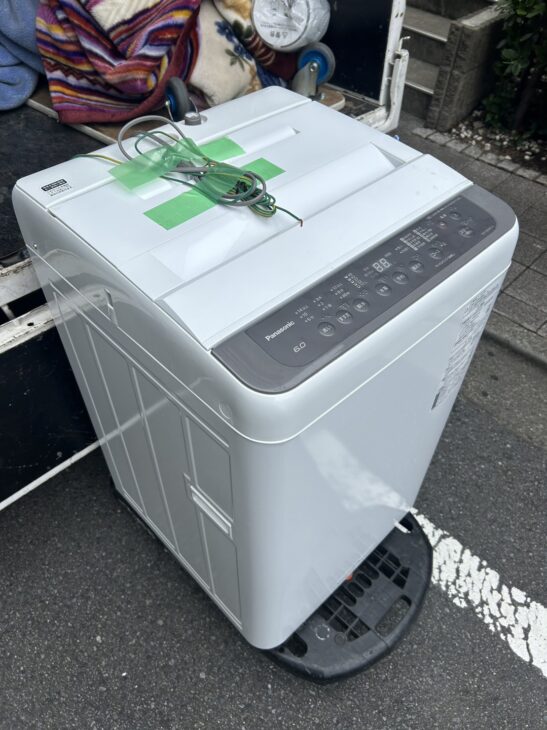 Panasonic パナソニック 洗濯機 6㎏ NA-F60PB14 2021年製