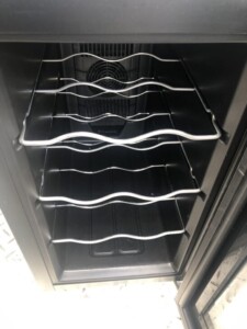 IRIS OHYAMA(アイリスオーヤマ)ワインセラー IWC-P081A-B 2022年製