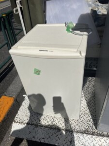 Panasonic(パナソニック) 1ドア冷蔵庫 NR-A80W-W 2019年製