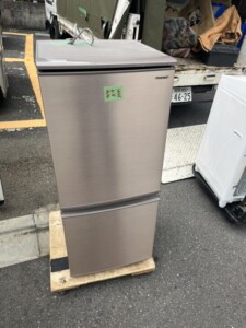 SHARP(シャープ) 2ドア冷蔵庫 SJ-D14E-N 2019年製