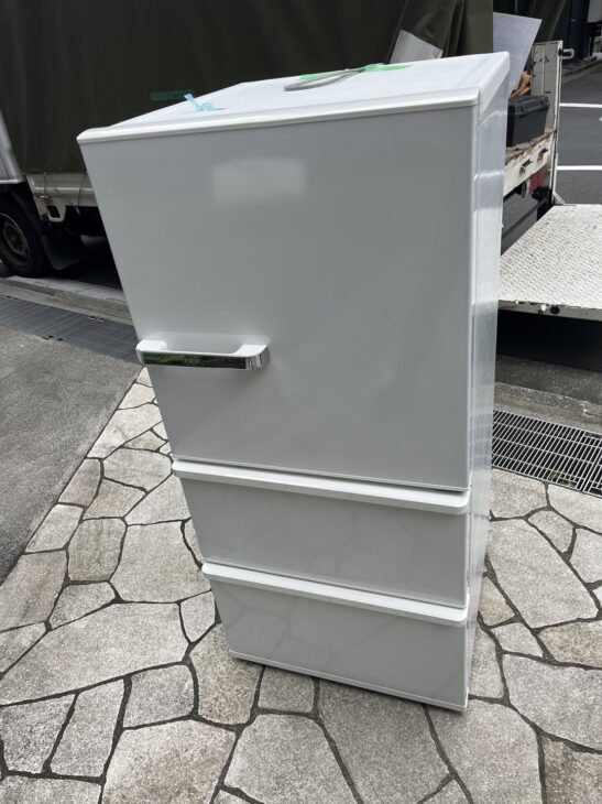 千葉県流山市にAQUAの3ドア冷蔵庫 AQR-SV24H(W)をご案内 ｜出張買取MAX