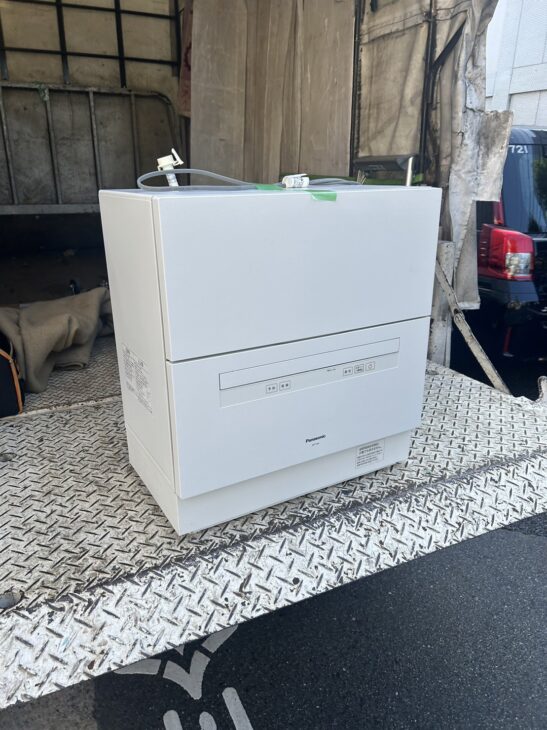 2022年製の高年式[パナソニック 食器洗い乾燥機 NP-TA4]を大阪市