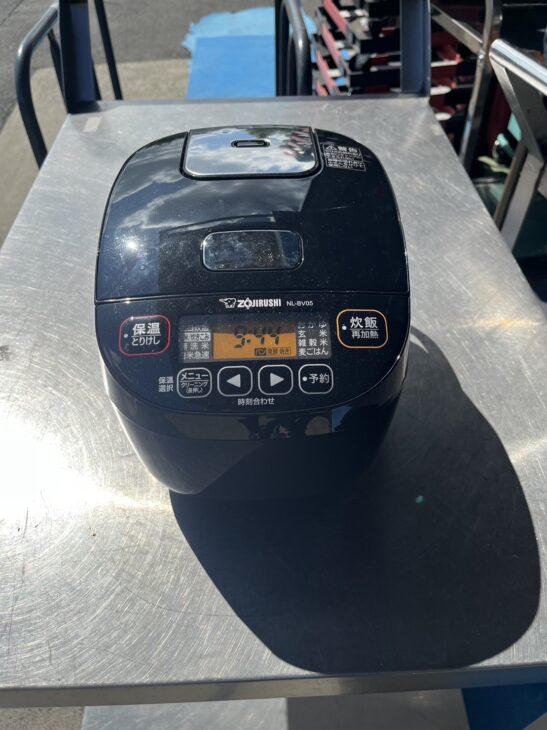 中古☆ZOJIRUSHI 炊飯器 NL-BV05 象印 - 中古☆ZOJIRUSHI 炊飯器 NL-BV05の通販 by ラリちゃん's shop