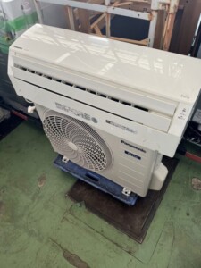 Panasonic(パナソニック) 2.2kw ルームエアコン CS-228CFR-W 2018年製