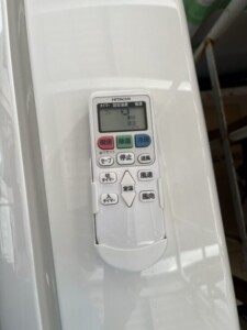 HITACHI(日立) 2.2kw ルームエアコン RAS-AJ22L(W) 2021年製