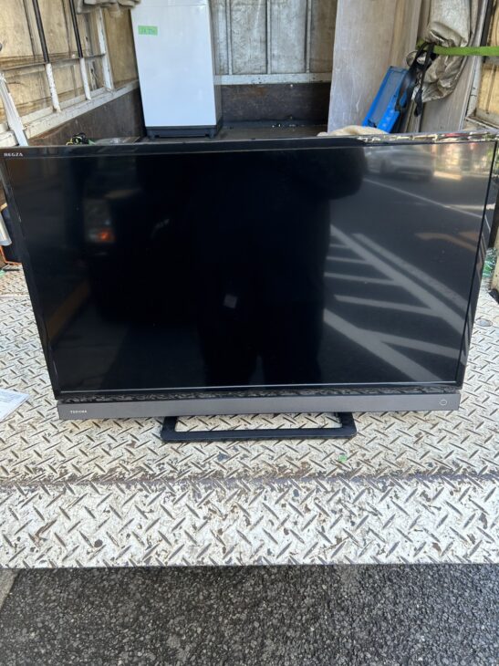 東芝　32V31 液晶テレビ　2019年製