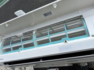 TOSHIBA(東芝)2.2kW ルームエアコン RAS-G221APBK 2021年製