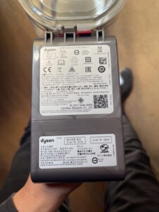 dyson(ダイソン)コードレスクリーナー SV10