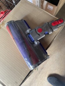 dyson(ダイソン)コードレスクリーナー SV10