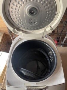 YAMAZEN(山善)マイコン炊飯ジャー BCS-550(W)2021年製