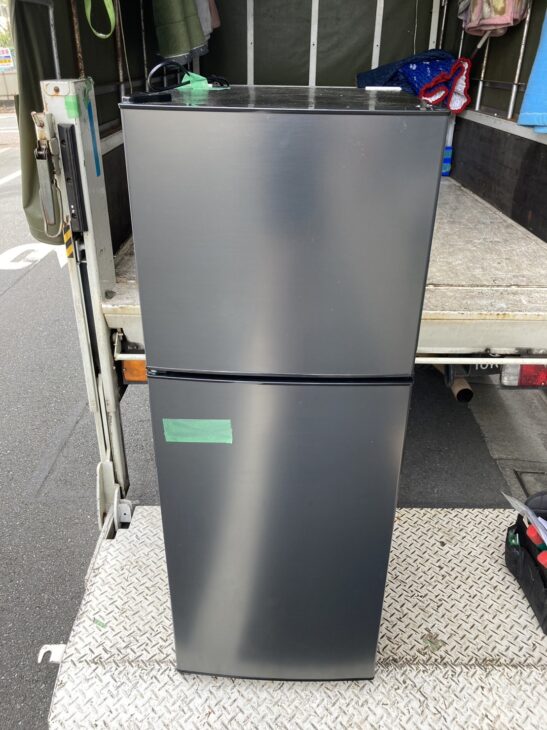maxzen(マクスゼン) 2ドア冷蔵庫 JR138ML01GM 2019年式