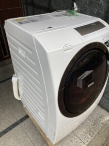 HITACHI(日立)10.0キロ ドラム式洗濯乾燥機 BD-SG100GL 2022年製