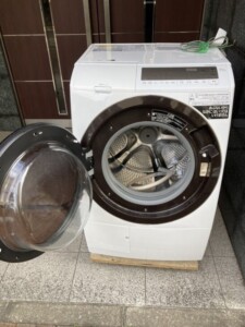 HITACHI(日立)10.0キロ ドラム式洗濯乾燥機 BD-SG100GL 2022年製