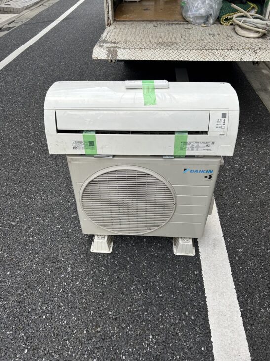 DAIKIN（ダイキン）2.2kW ルームエアコン AN-22XEBKS-W 2020年製