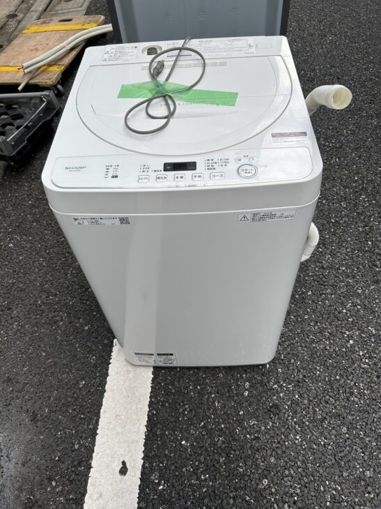 SHARP（シャープ）5.5キロ 全自動洗濯機 ES-GE5D-W 2020年製