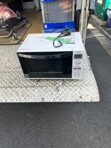 TOSHIBA(東芝)電子レンジ ER-SS17A(W) 2019年製