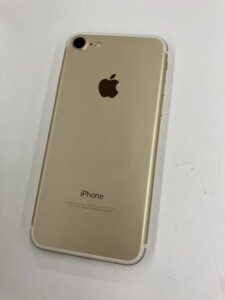 Apple(アップル)iPhone7 A1779 128GB ゴールド SIMフリー