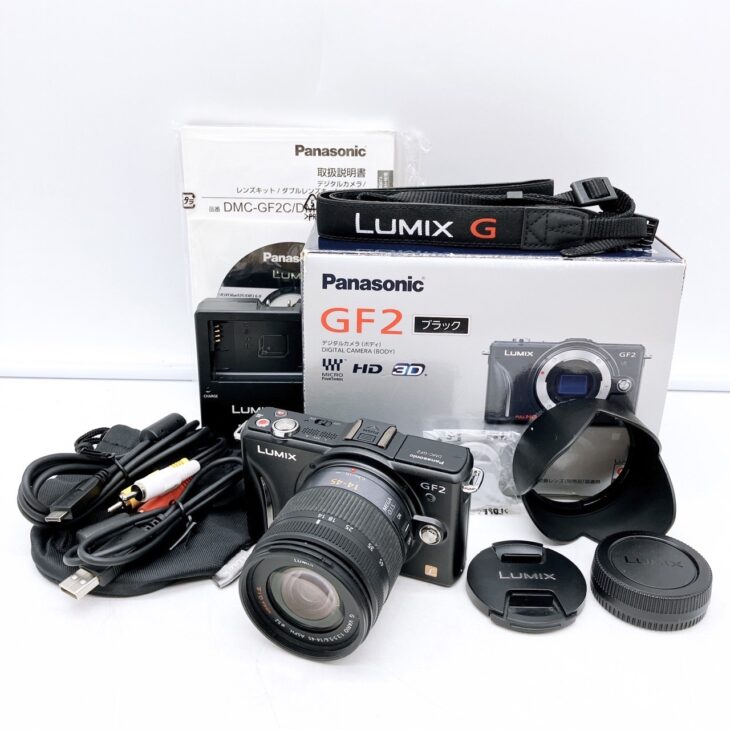 パナソニック デジタル一眼カメラ  LUMIX GF2