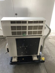 FUJITSU(富士通)2.2kW ルームエアコン AS-C22F-W 2017年製